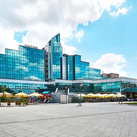 A Hoteli - Hotel Sloboda Шабац Экстерьер фото