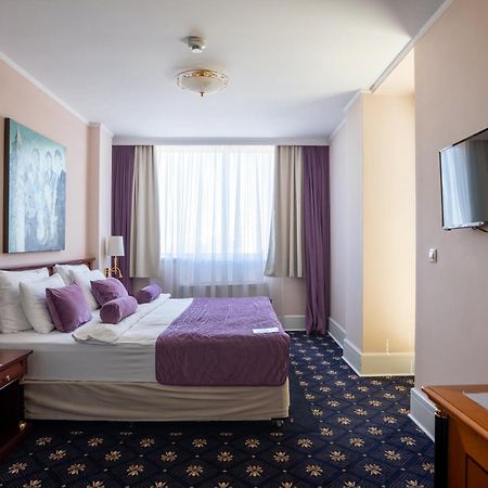 A Hoteli - Hotel Sloboda Шабац Экстерьер фото