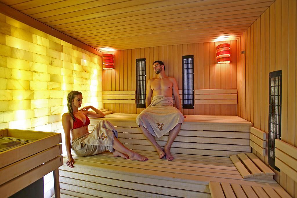 A Hoteli - Hotel Sloboda Шабац Экстерьер фото